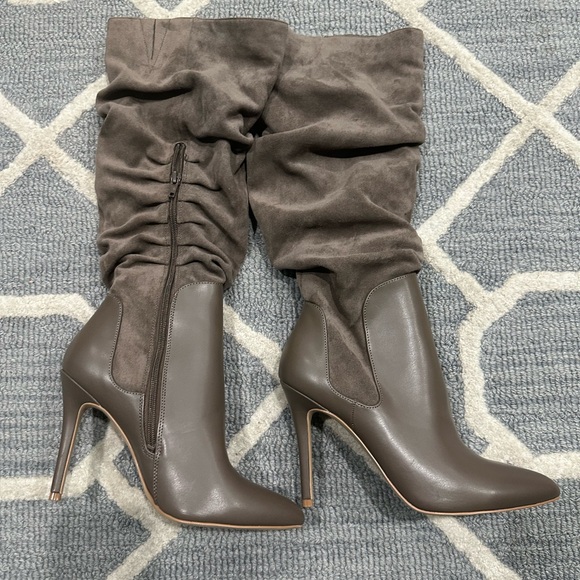 PLAYA BOOT
CHARLES BY CHARLES DAVID - Picture 2 of 7